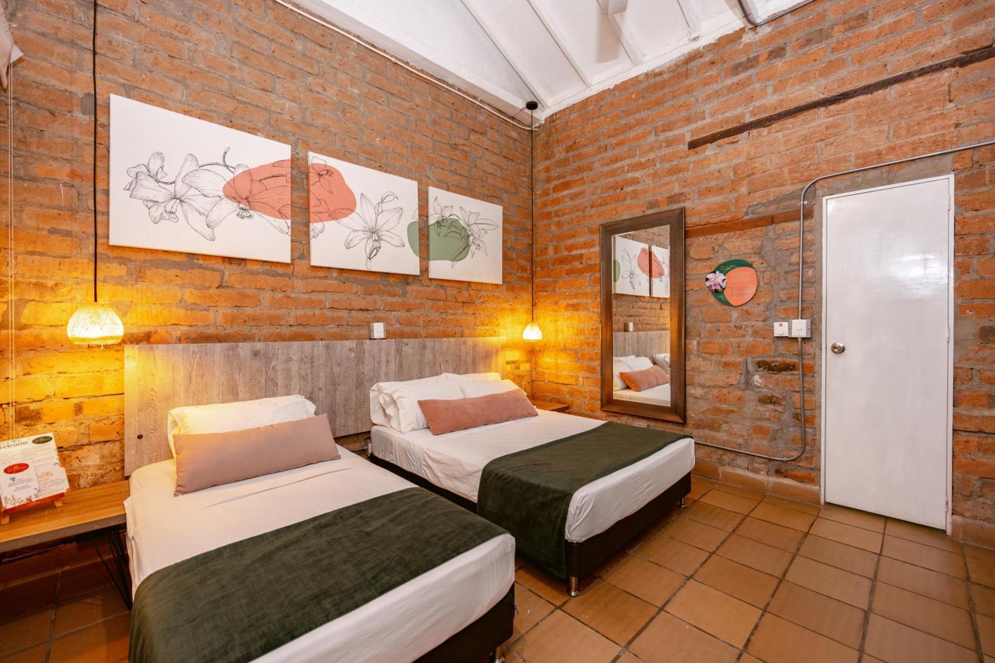 Botanica Casa Hotel Medellin Exterior photo