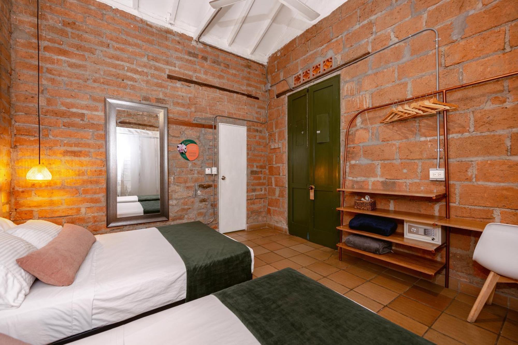 Botanica Casa Hotel Medellin Exterior photo